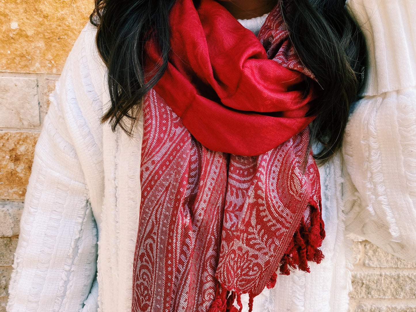 Red & White Scarf
