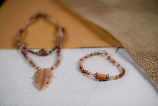 Brown & Tan Leaf Pendent Necklace/Bracelet Set