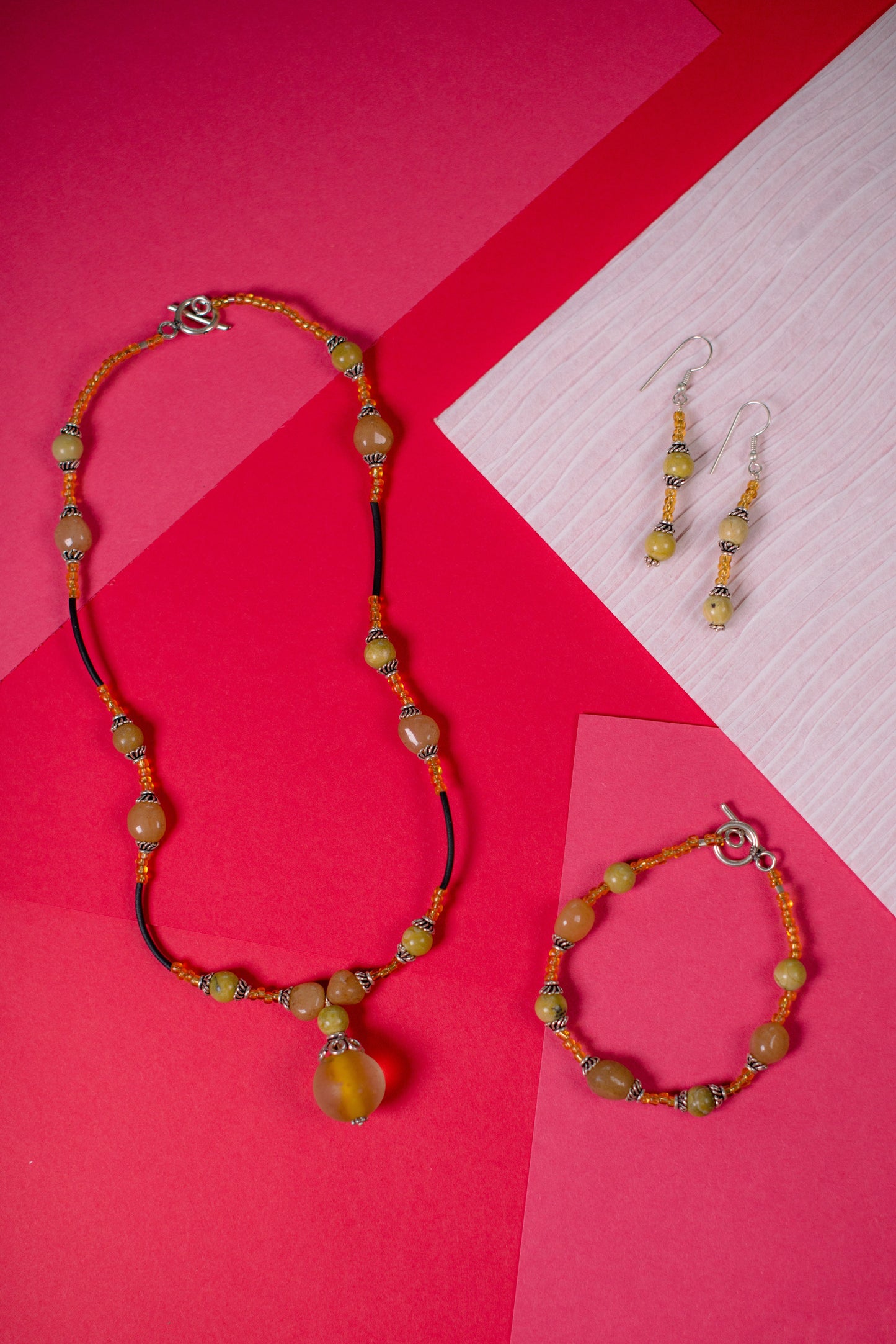 Black & Yellow Drop Necklace/Bracelet/Earrings Set