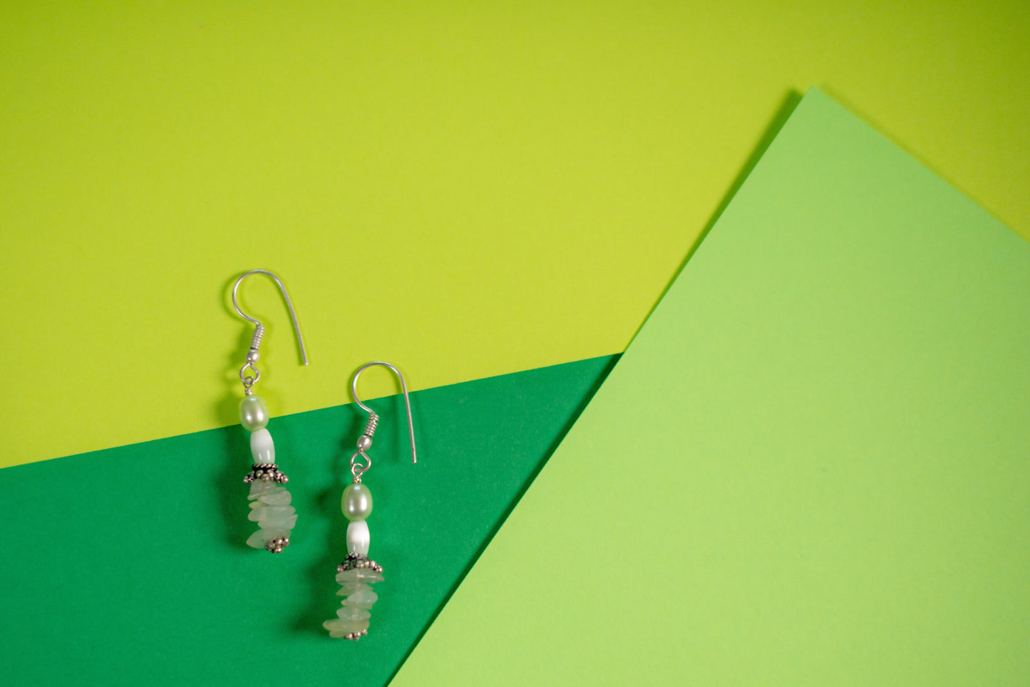 Green & White Blended Bead Necklace/Bracelet/Earring Set